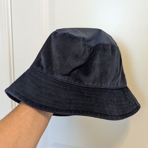 Anthropologie bucket hat OS